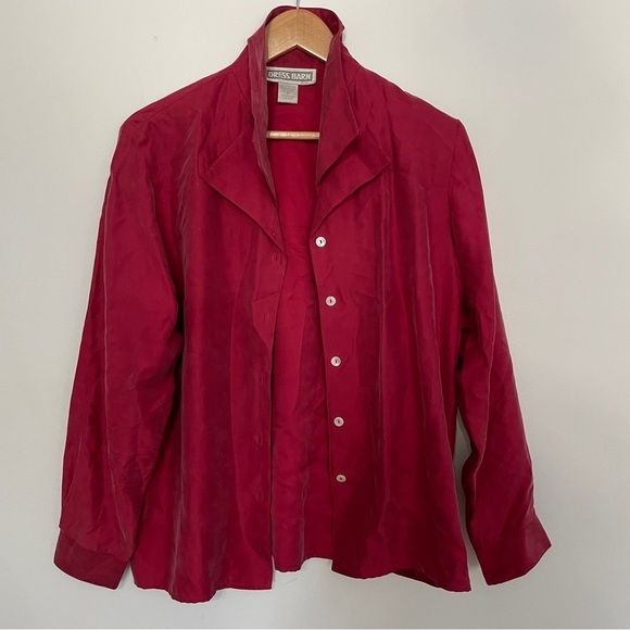 100% Silk Buttery Deep Red Double Collar Vintage Blouse - Picture 2 of 4